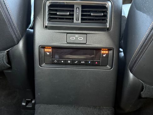 Used 2024 MAZDA CX-90 Plug-In Hybrid w/ Premium Plus image 29