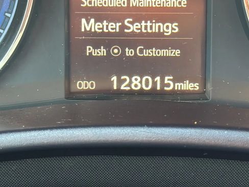 Used 2019 Toyota Corolla SE FWD image 17
