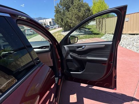 Used 2021 Ford Escape SEL AWD/4WD image 26