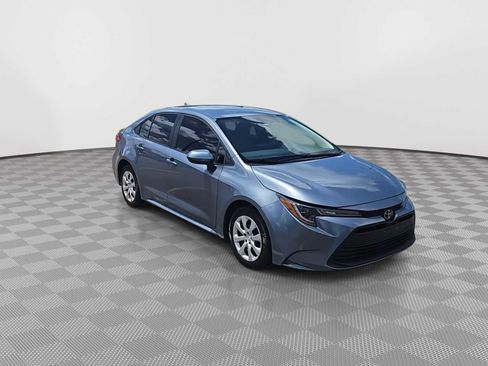 Used 2024 Toyota Corolla LE FWD image 2