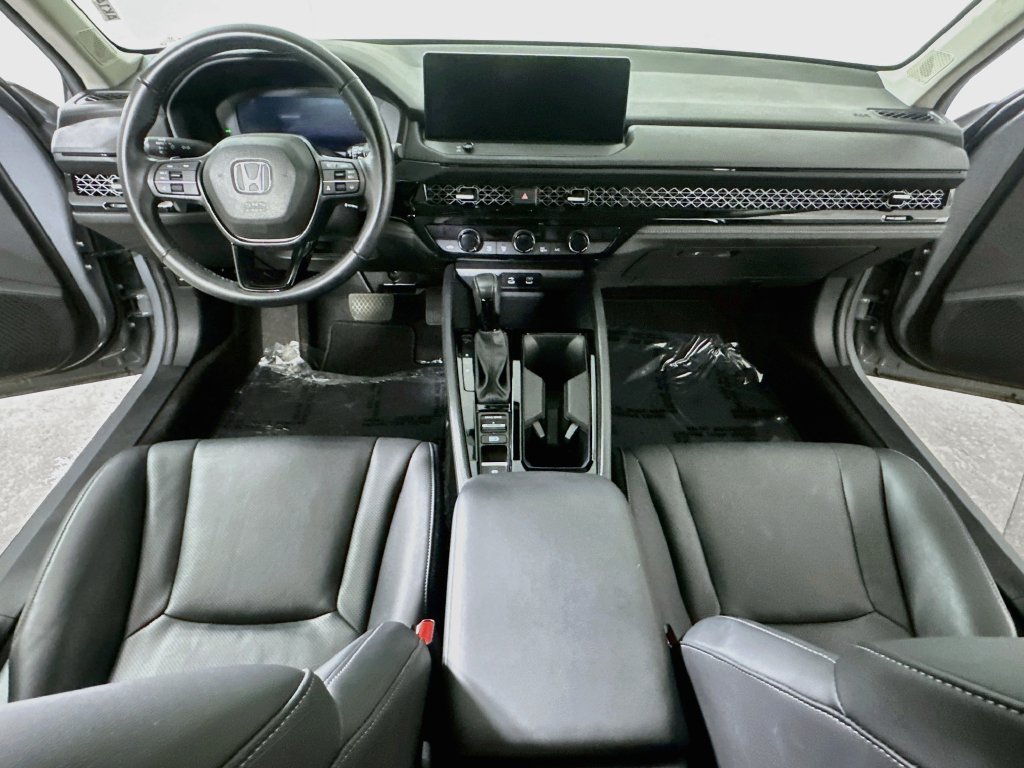 Used 2024 Honda Accord EX-L image 18