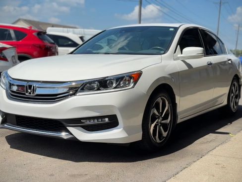 Used 2017 Honda Accord EX-L image 5