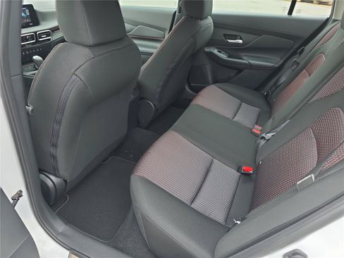 New 2026 Nissan Sentra SR w/ Floor Mat Package FWD image 28