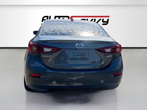 Used 2017 MAZDA MAZDA3 Touring w/ Popular Equipment Package image 6