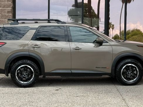 Used 2023 Nissan Pathfinder Rock Creek AWD/4WD image 14