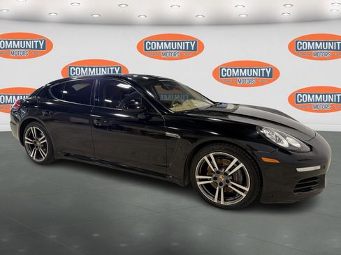 Used 2014 Porsche Panamera image 10