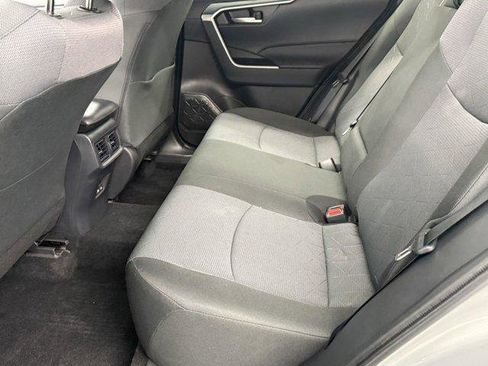 Certified 2025 Toyota RAV4 XLE image 33