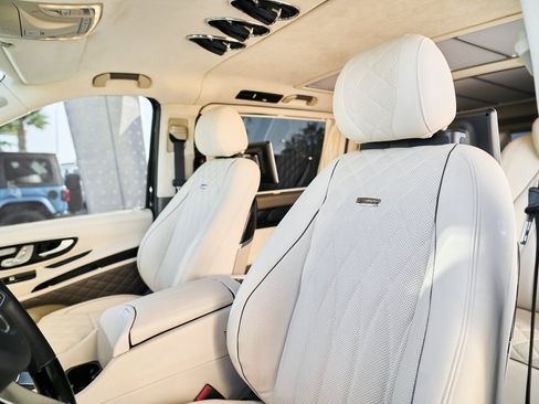 Used 2021 Mercedes-Benz Metris Passenger w/ Premium Safety Package image 33