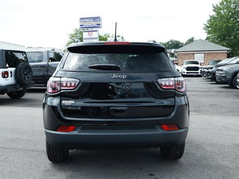 New 2026 Jeep Compass Latitude AWD/4WD image 7