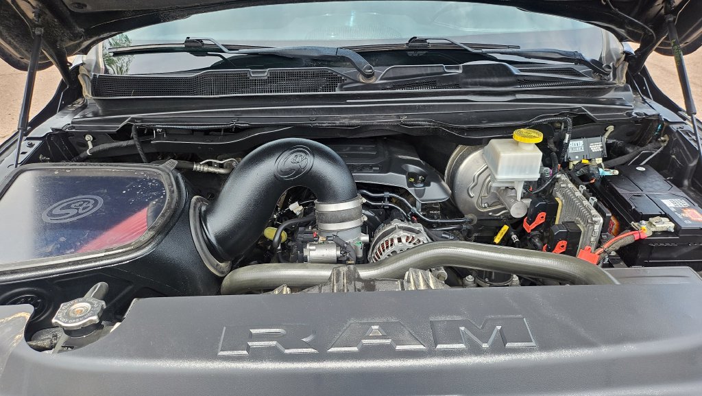 Used 2020 RAM 1500 Laramie w/ Sport Appearance Package AWD/4WD image 42