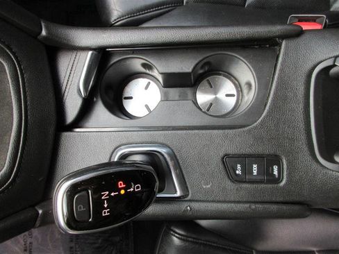 Used 2019 Cadillac XT5 Premium Luxury image 18