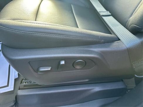 New 2026 GMC Sierra 1500 SLT w/ SLT Premium Plus Package AWD/4WD image 18