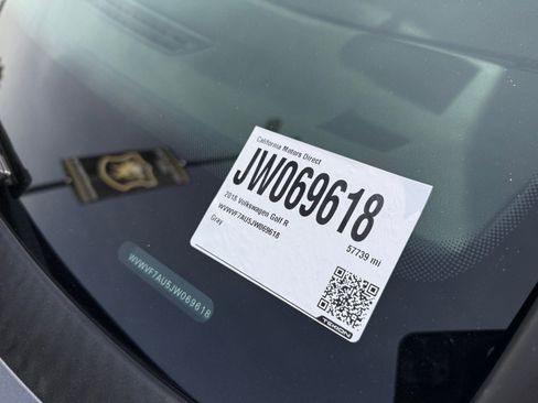 Used 2018 Volkswagen Golf R image 22