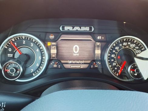 Used 2024 RAM 1500 Lone Star image 14