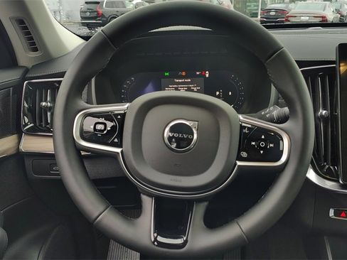 New 2026 Volvo XC90 B6 Plus image 13