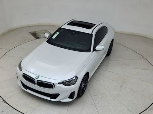 Used 2025 BMW 230i xDrive Coupe w/ Premium Package image 73