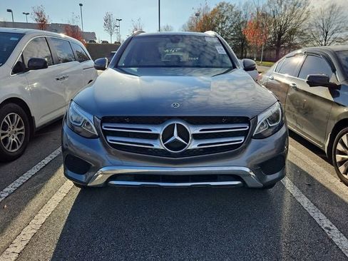 Used 2019 Mercedes-Benz GLC 300 w/ Premium Package image 3
