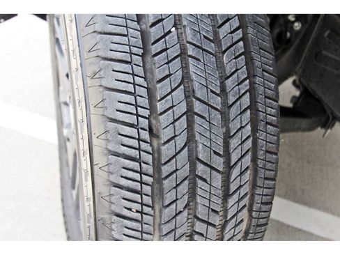 Used 2025 Toyota Tundra Platinum image 29