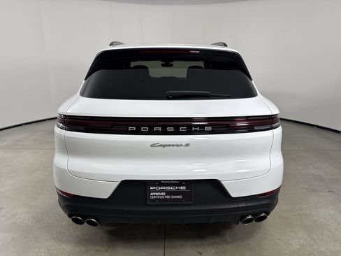 Certified 2025 Porsche Cayenne S AWD/4WD image 6