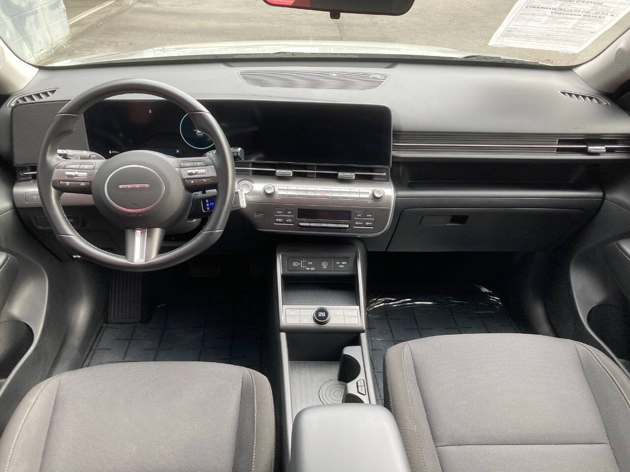 Used 2024 Hyundai Kona SEL FWD image 12