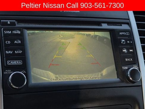 Used 2018 Nissan Frontier PRO-4X AWD/4WD image 32