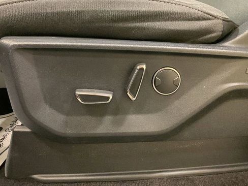 Certified 2021 Ford F150 XLT w/ Equipment Group 302A High image 31