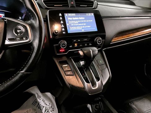 Used 2018 Honda CR-V Touring image 7