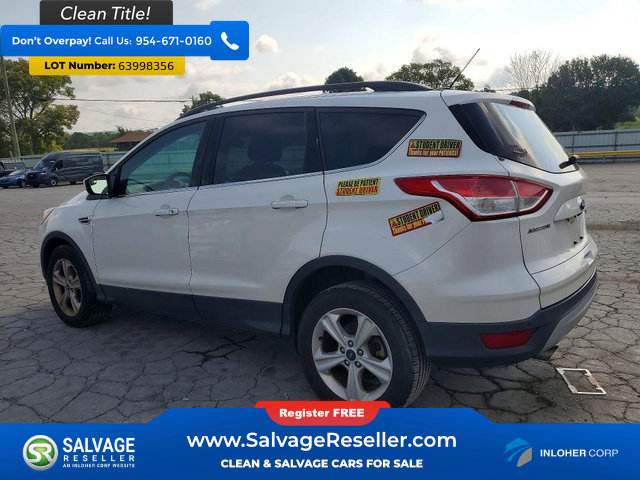 Used 2016 Ford Escape SE w/ Equipment Group 201A FWD image 3