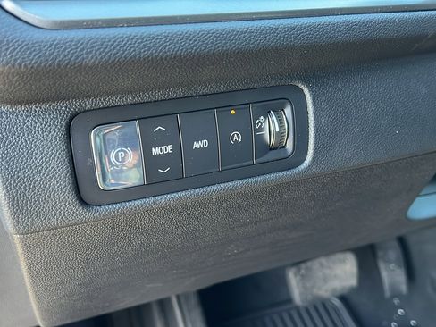 New 2026 Chevrolet Traverse LT w/ Midnight/Sport Edition image 29