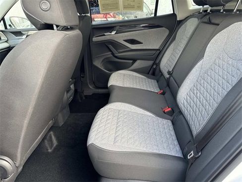 Certified 2025 Volkswagen Tiguan S image 11