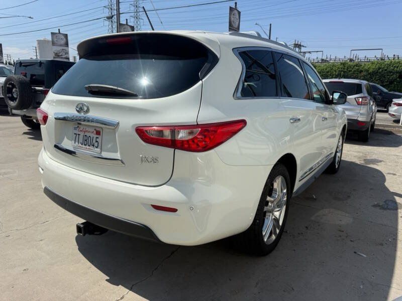Used 2013 INFINITI JX35 AWD w/ Premium Pkg image 7