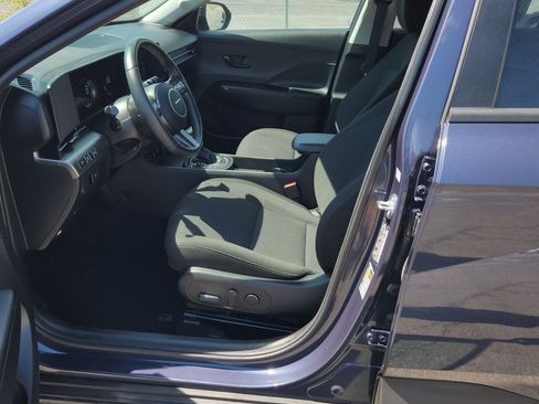 Used 2025 Hyundai Kona SEL AWD/4WD image 24
