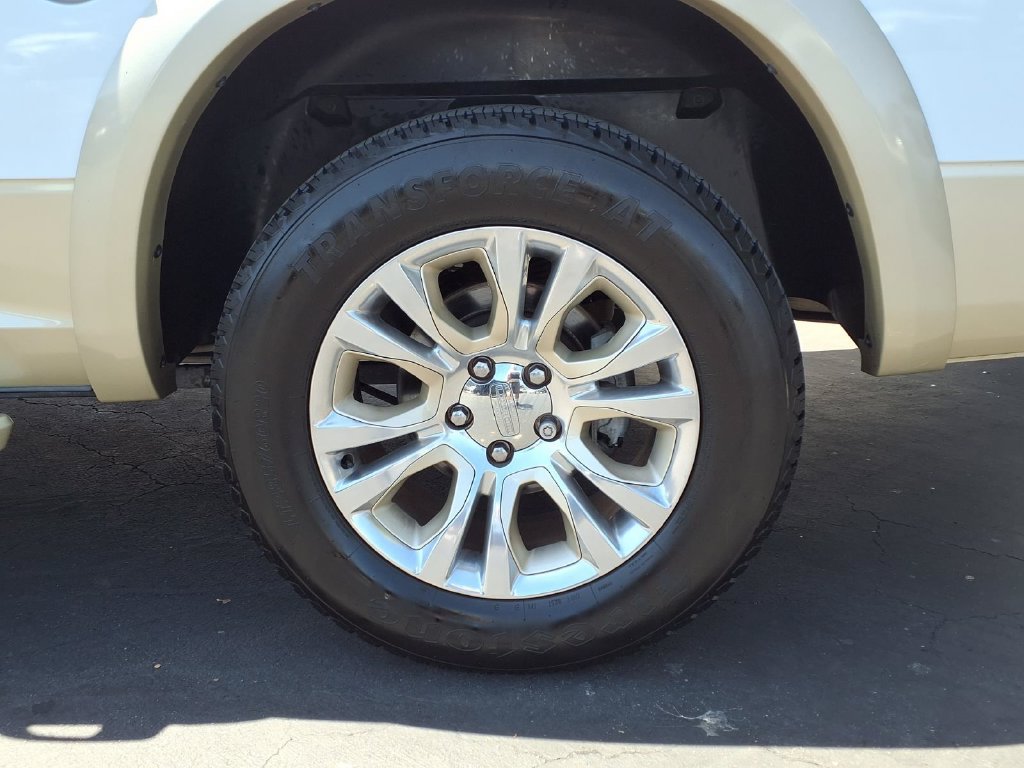 Used 2013 RAM 1500 Laramie Longhorn w/ Protection Group AWD/4WD image 4