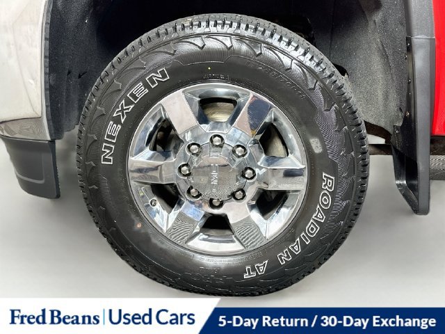 Used 2019 GMC Sierra 2500 SLT w/ Duramax Plus Package AWD/4WD image 38