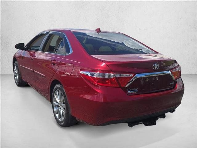 Used 2017 Toyota Camry XLE w/ Moonroof Package FWD image 7