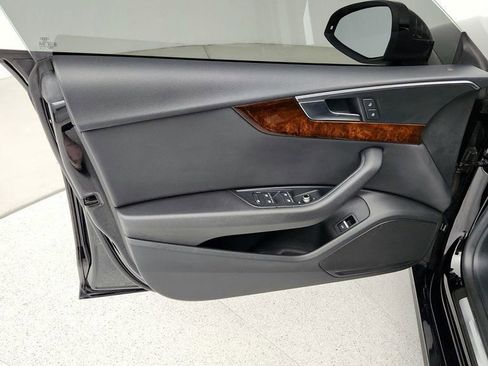 Used 2019 Audi A5 2.0T Premium image 11