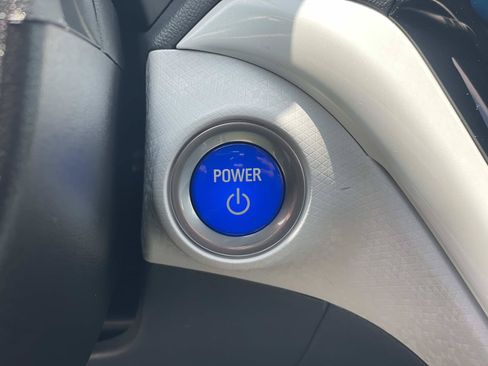 Used 2019 Chevrolet Bolt LT FWD image 17