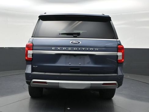 Used 2023 Ford Expedition XLT RWD image 4