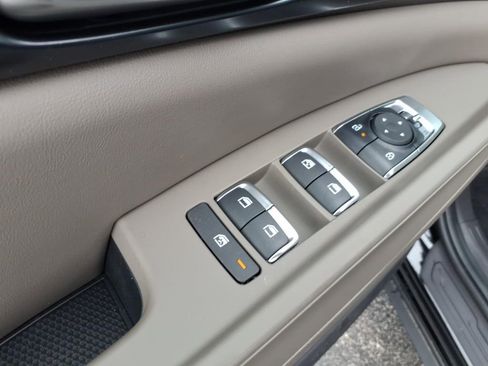 New 2026 Kia Carnival FWD image 13