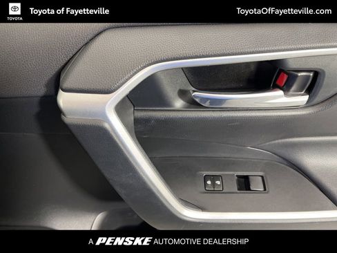 Used 2020 Toyota RAV4 XLE image 10