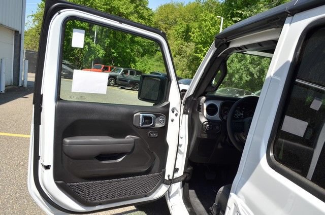 New 2026 Jeep Wrangler Unlimited Sport AWD/4WD image 12