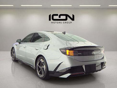 Used 2024 Hyundai Sonata SEL w/ Convenience Package image 2