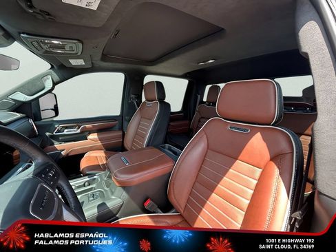 Used 2025 GMC Sierra 2500 Denali Ultimate w/ Max Trailering Package AWD/4WD image 14
