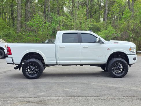 Used 2022 RAM 3500 Laramie AWD/4WD image 8