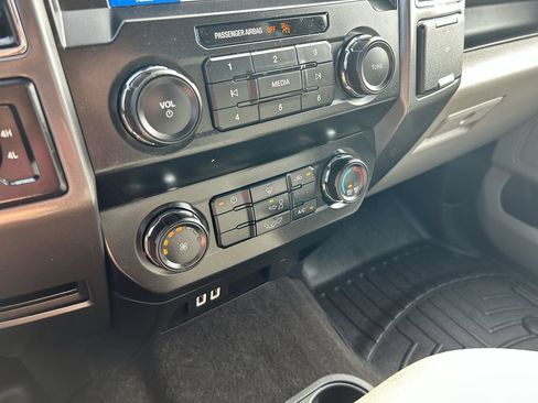 Used 2019 Ford F150 XLT AWD/4WD image 29