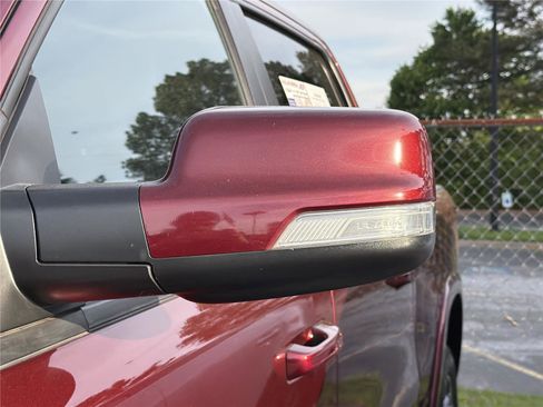 Used 2020 RAM 1500 Laramie w/ Sport Appearance Package image 6