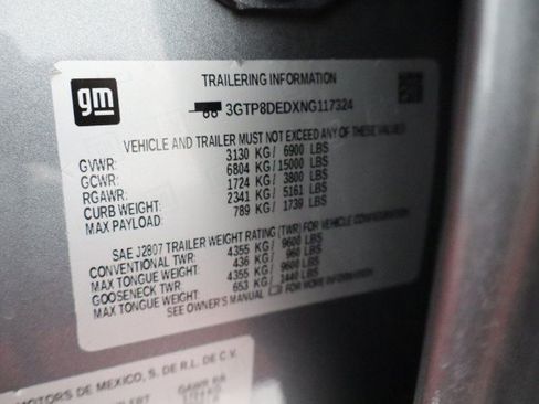 Used 2022 GMC Sierra 1500 SLT w/ SLT Convenience Package RWD image 90