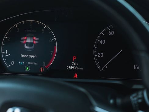 Used 2018 Honda Accord Sport image 26