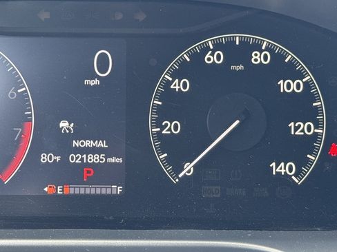 Used 2024 Honda HR-V Sport image 22