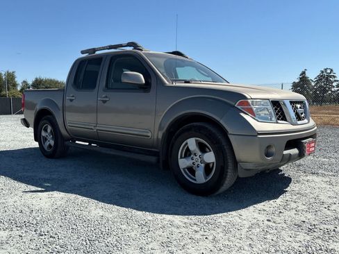 Used 2006 Nissan Frontier LE w/ (X01) Leather Pkg RWD image 10
